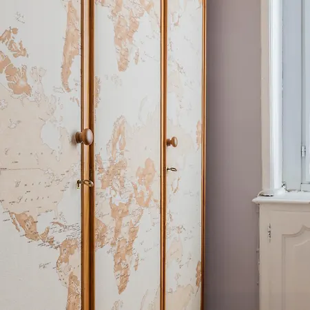 Gar By Wonderful Italy Turín