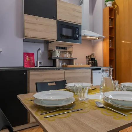 Apartment Gar By Wonderful Italy